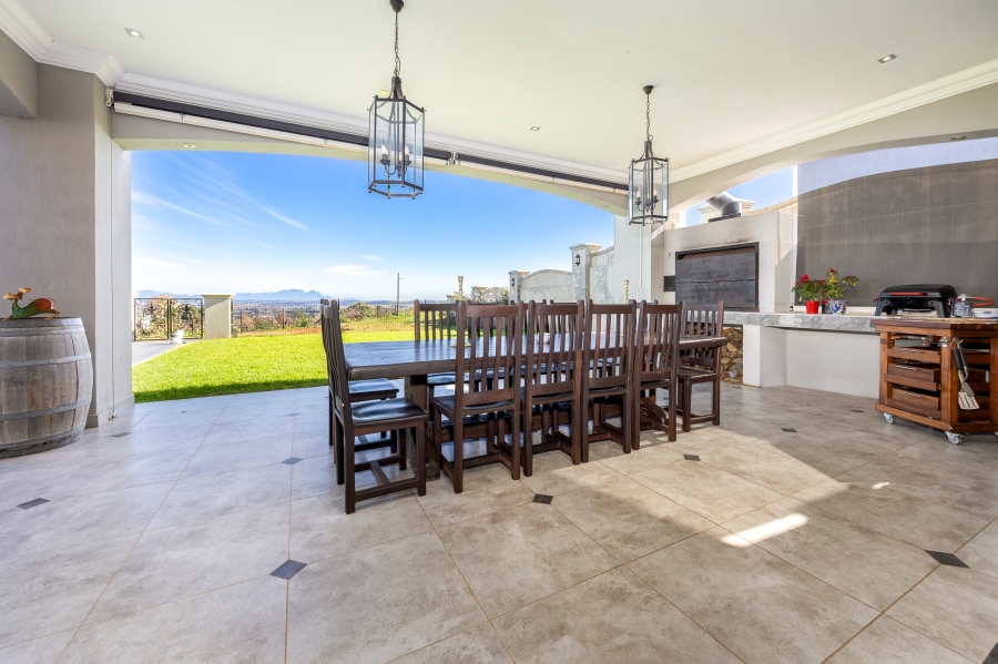 Commercial Property for Sale in Stellenbosch Farms Western Cape